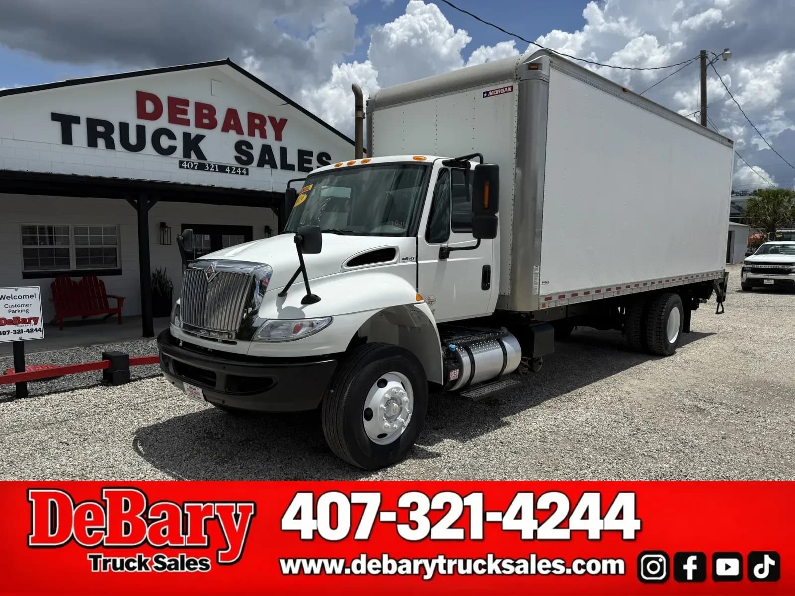 2019 International DuraStar 4300 - Box