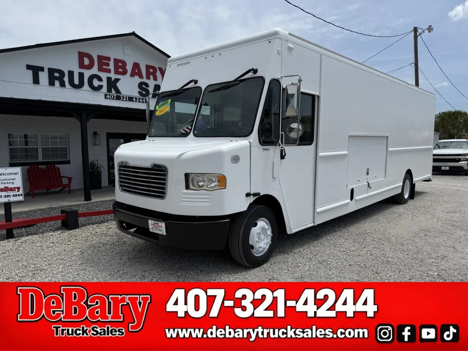 2017 Freightliner MT55 Chassis - Vans