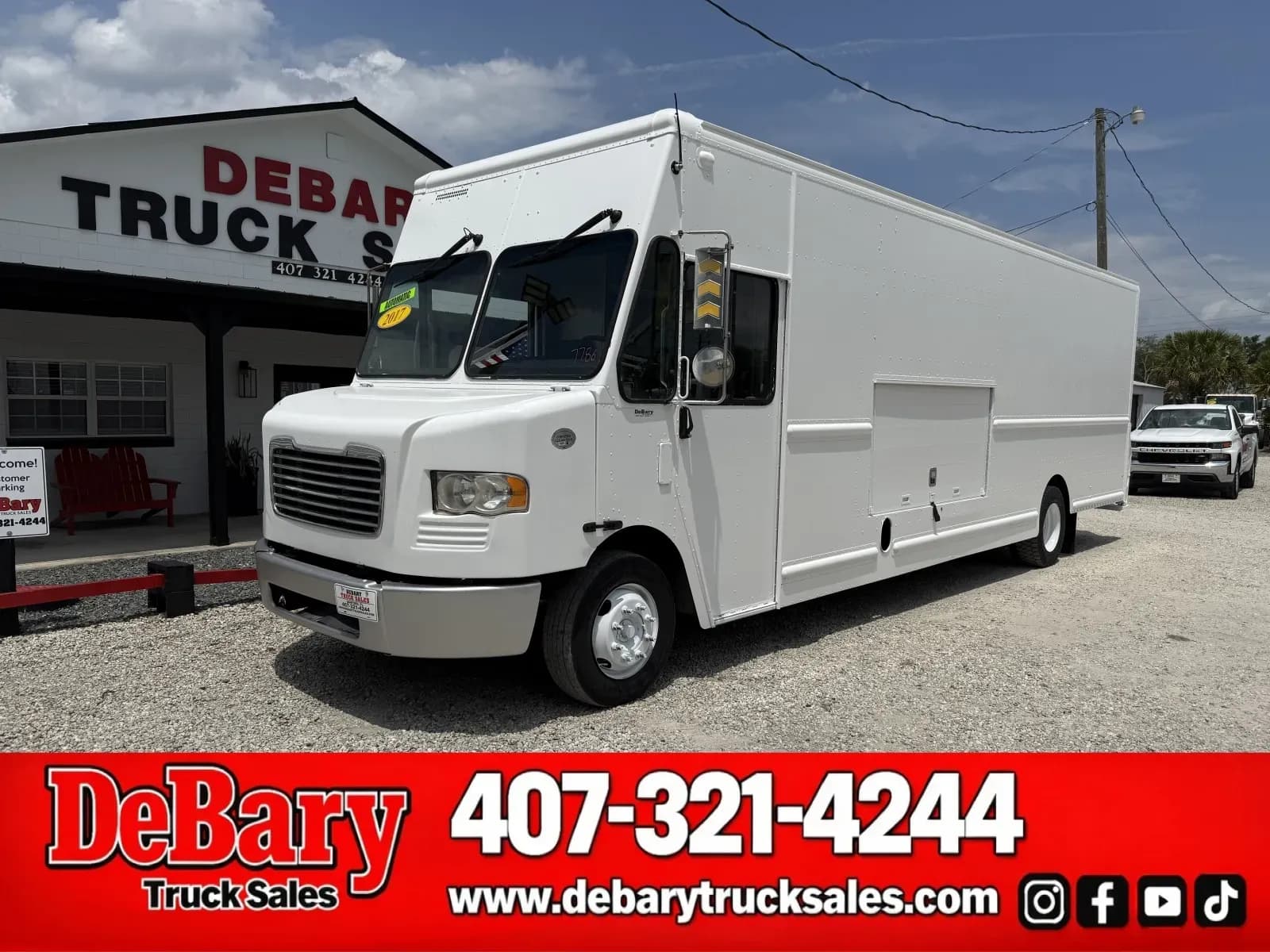2017 Freightliner MT55 Chassis - Vans