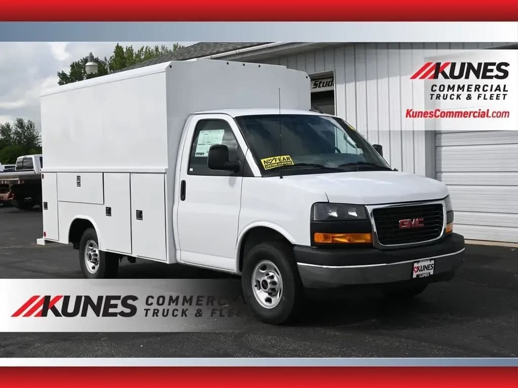 2025 GMC Savana 3500 - Pickup