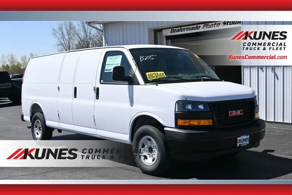 2026 GMC Savana 3500 - Pickup