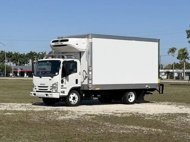 2021 Isuzu NRR - Refrigerated