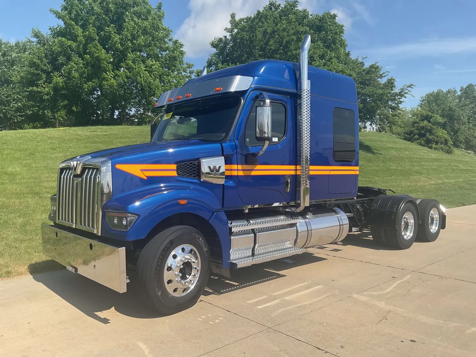 Commercial Vehicle