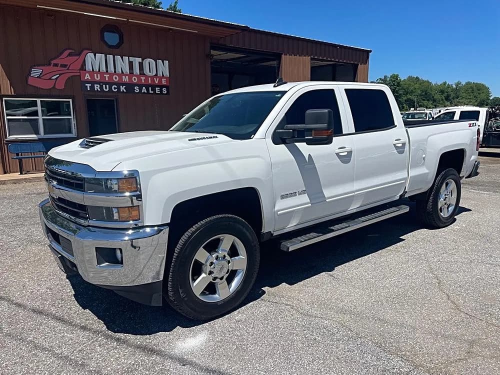 2018 Chevrolet SILVERADO 2500 - Pickup