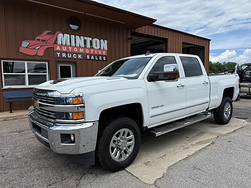 2019 Chevrolet SILVERADO 2500 - Pickup