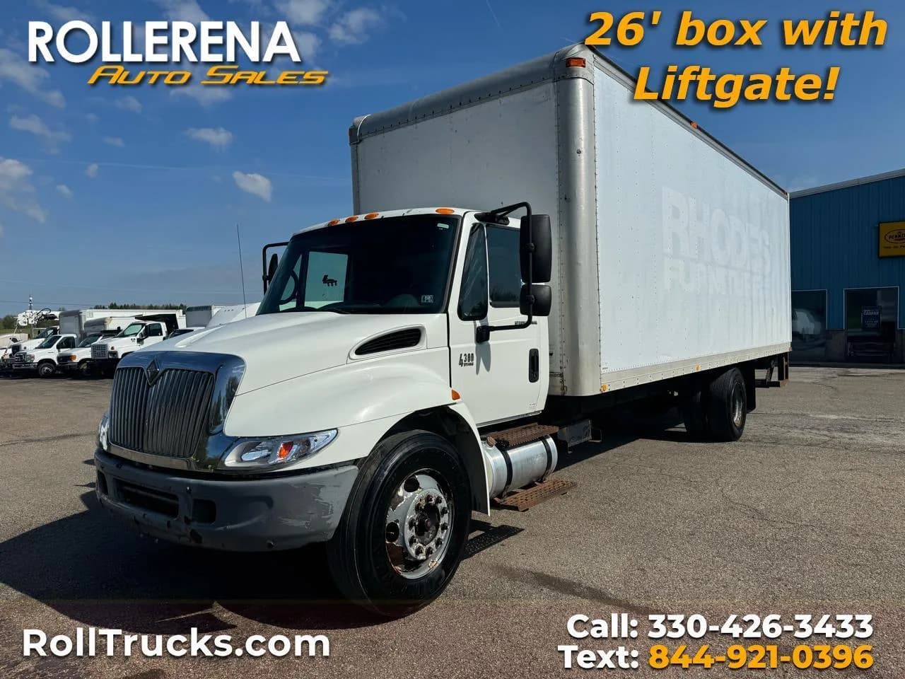 2003 International 4300 - Box