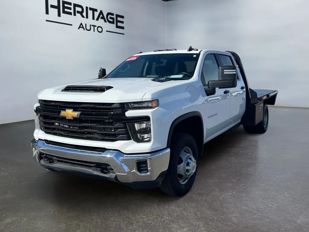 2025 Chevrolet Silverado 3500HD Chassis