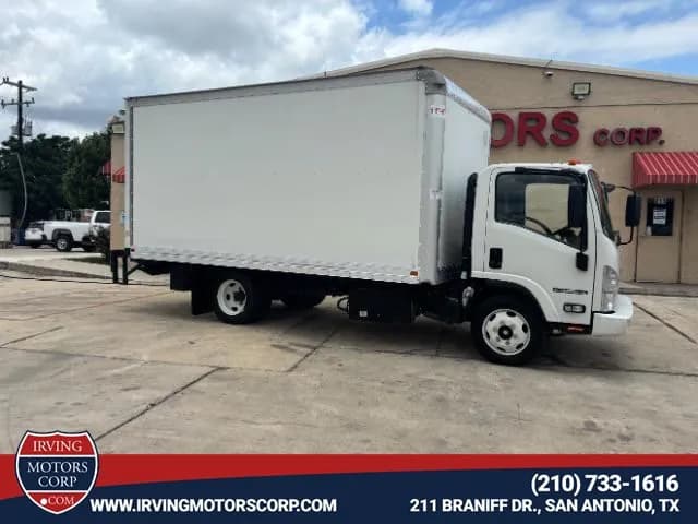 2022 Isuzu NPR XD
