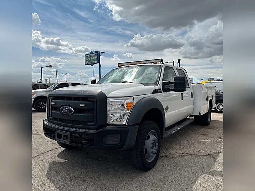 2012 Ford F-550 Chassis - Pickup