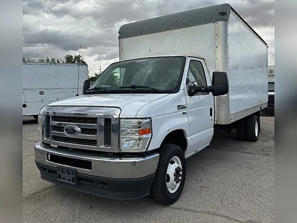 2014 Ford E-350 Cutaway - Box