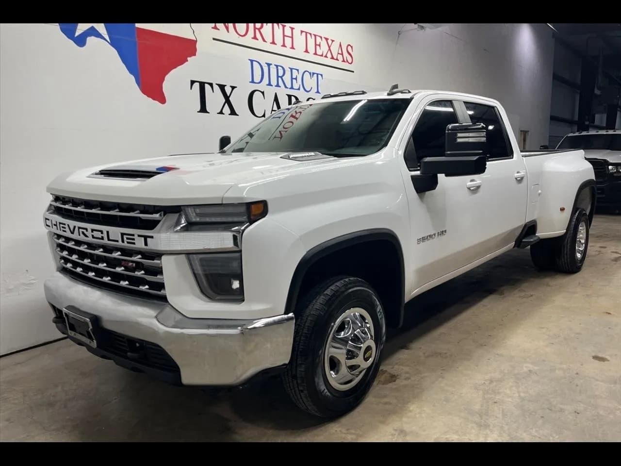 2023 Chevrolet Silverado 3500HD LT Crew Cab - Pickup