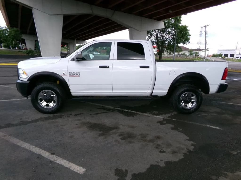 2017 Ram 2500 Tradesman - Pickup