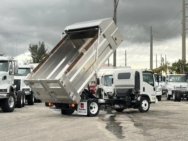 2026 Isuzu NPR-XD DSL - Dump