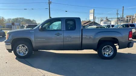 2009 GMC Sierra 1500 1500 SLE - Pickup