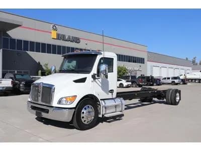 2025 Kenworth T280 - Day Cab