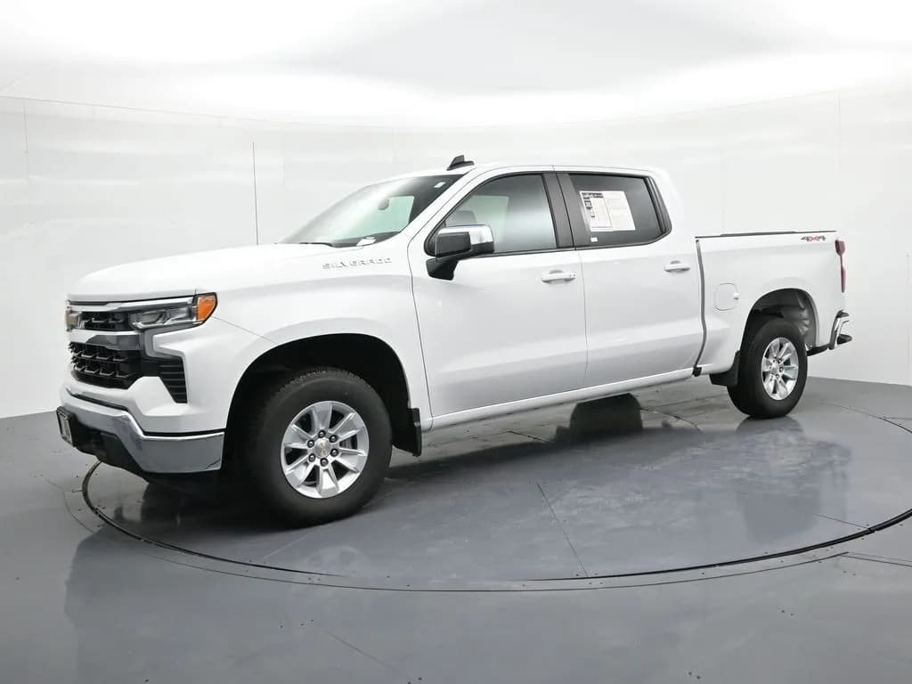 2025 Chevrolet Silverado 1500 LT - Pickup