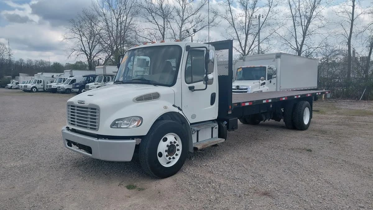 2014 Freightliner NEW - Day Cab