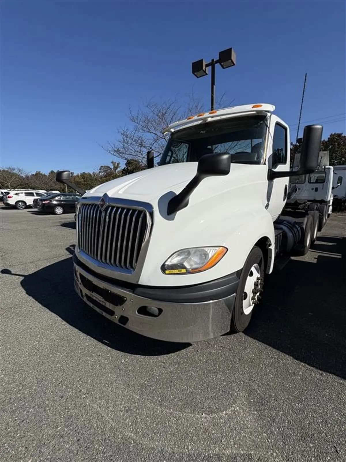 2019 Navistar International LT625 - Chassis