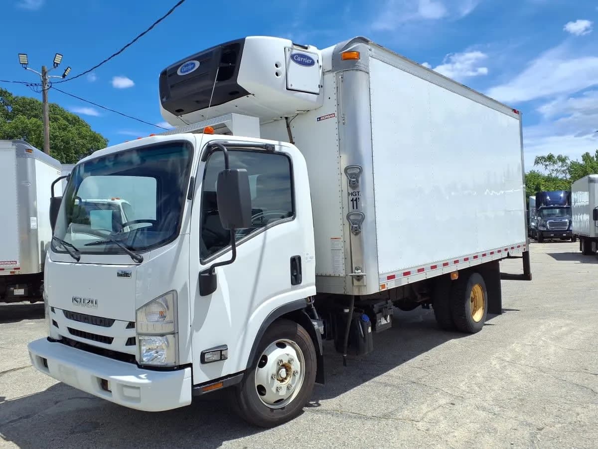 2018 Isuzu NRR - Refrigerated