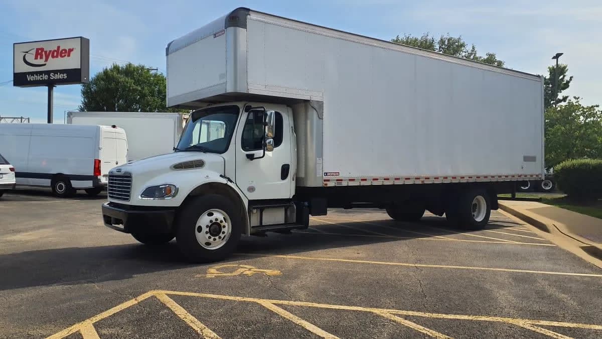 2021 Freightliner M2 106 - Box