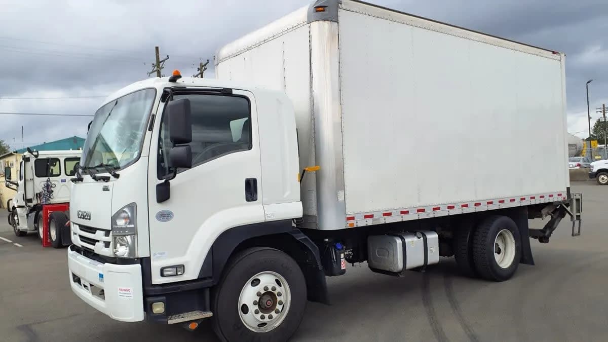 2018 Isuzu FTR - Box