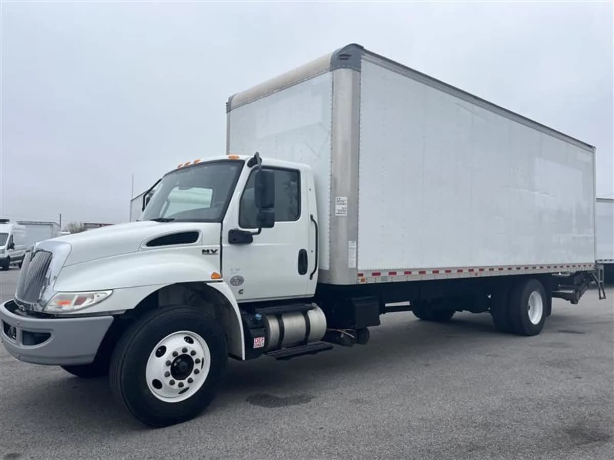 2019 Navistar International MV607 (4X2) - Vans