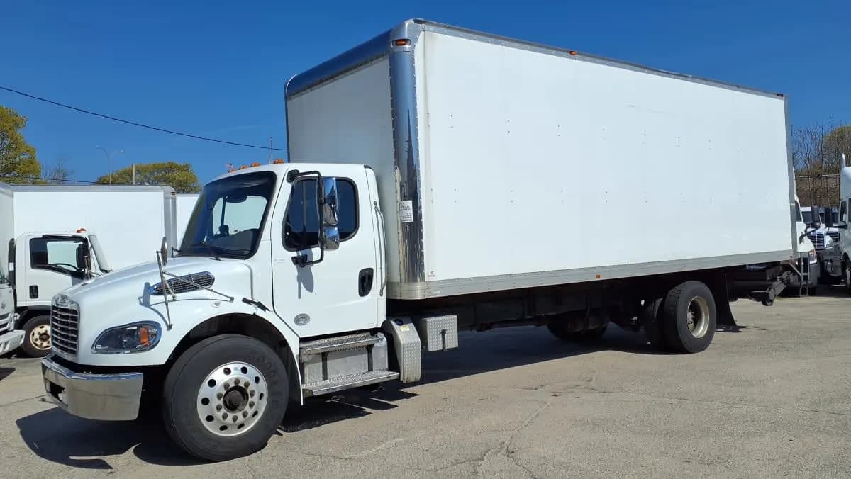 2020 Freightliner M2 106 - Day Cab