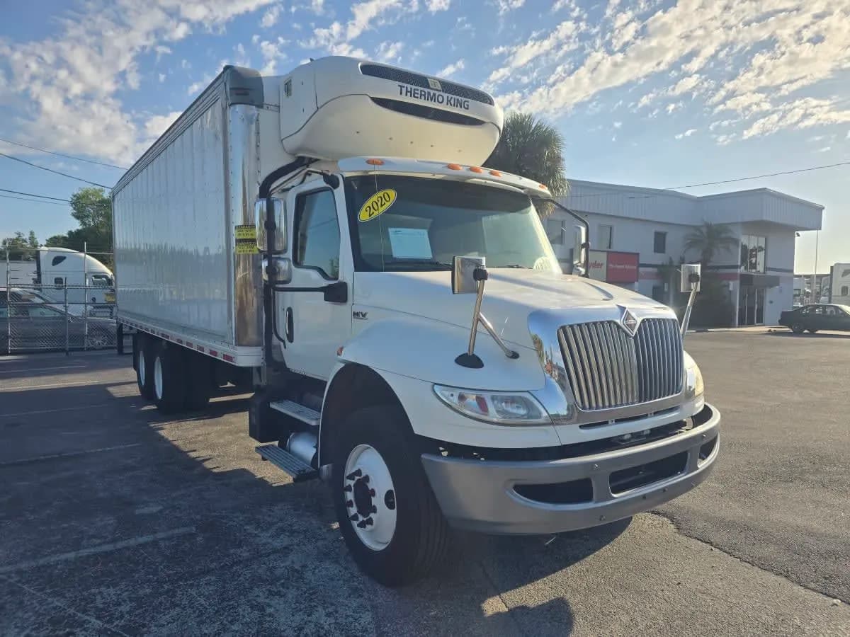 2020 Navistar International MV607 (6X4) - Refrigerated