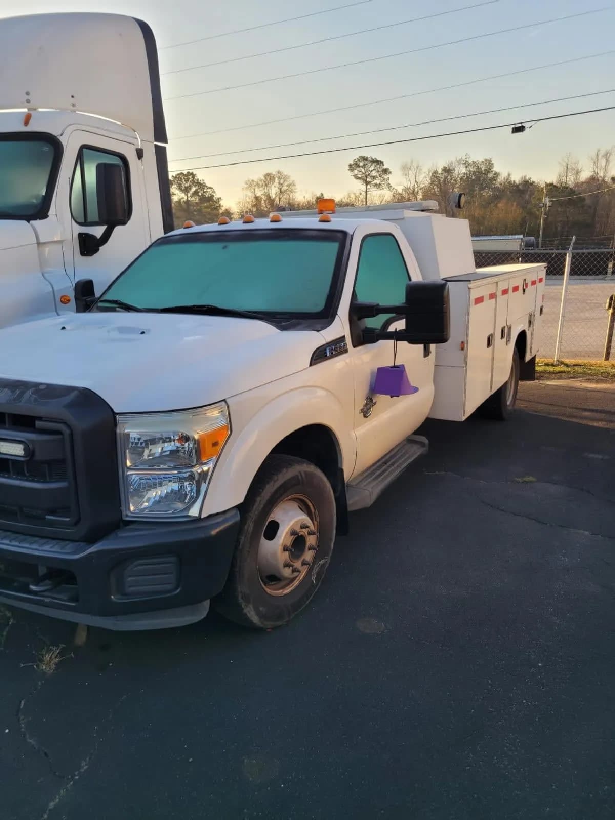 2015 Freightliner M2 106 - Flatbed