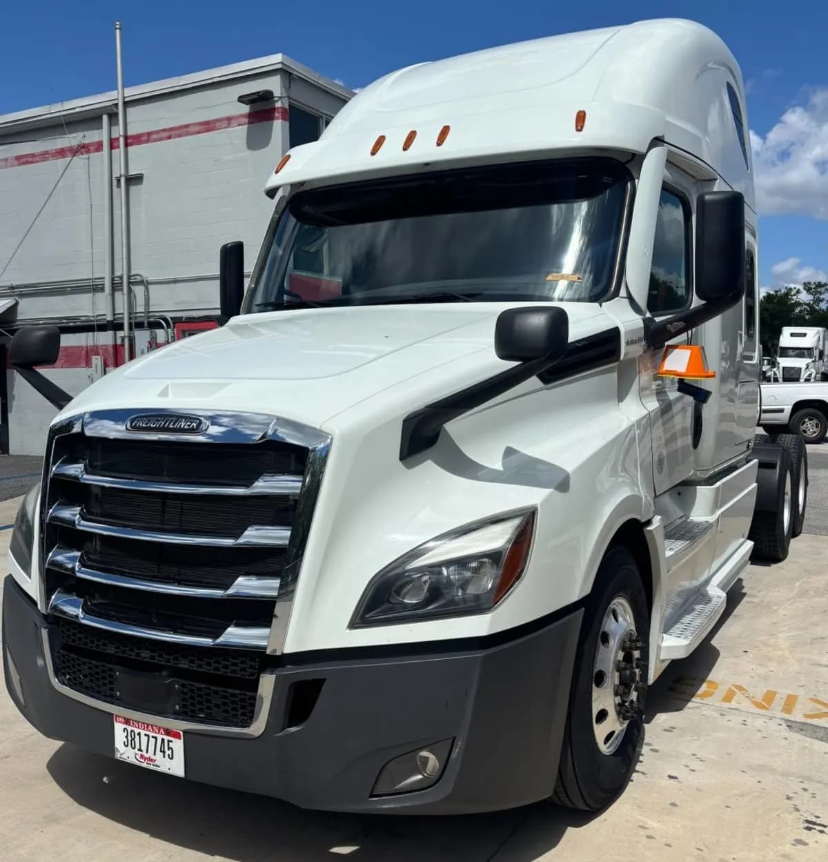 2022 Freightliner NEW - Sleeper