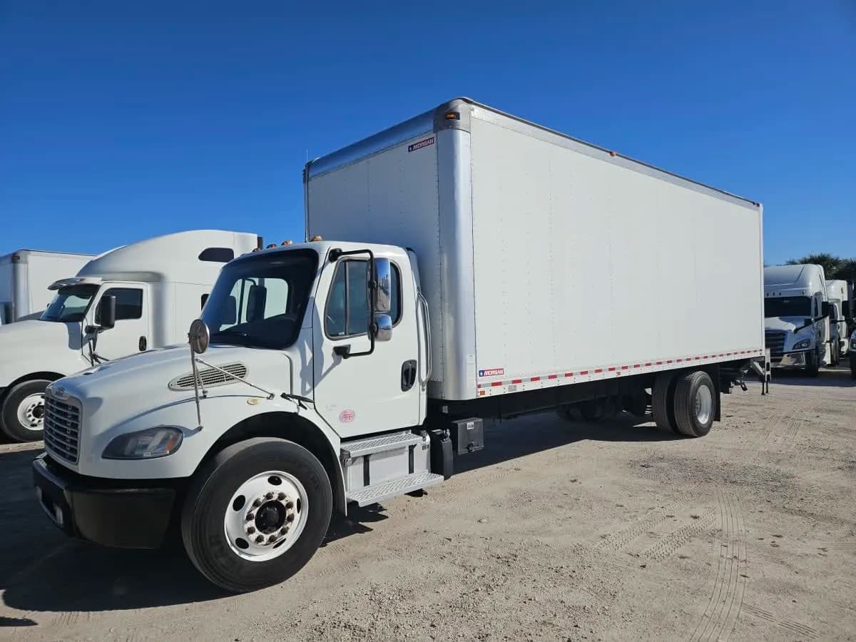2020 Freightliner M2 106 - Flatbed