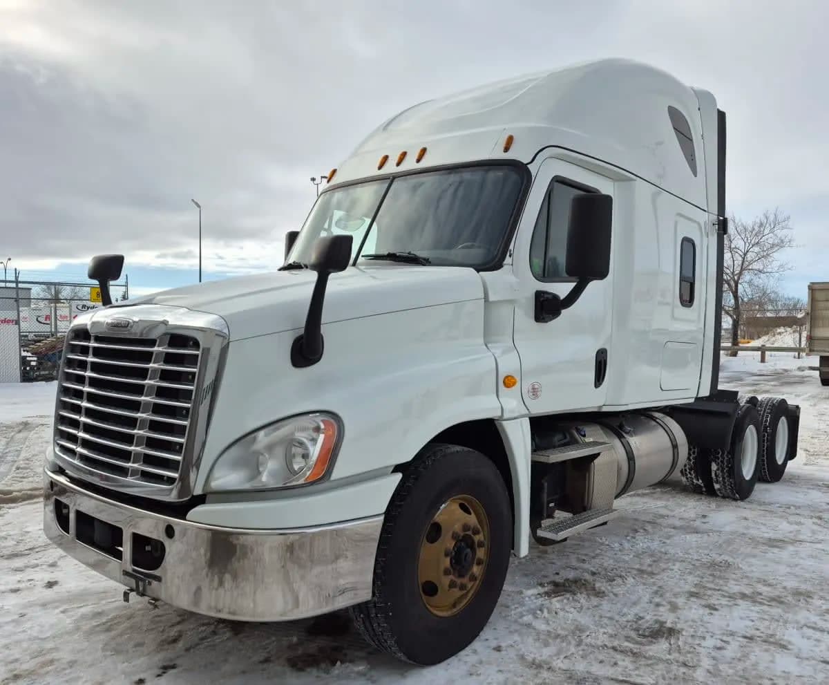 2019 Freightliner Cascadia - Chassis