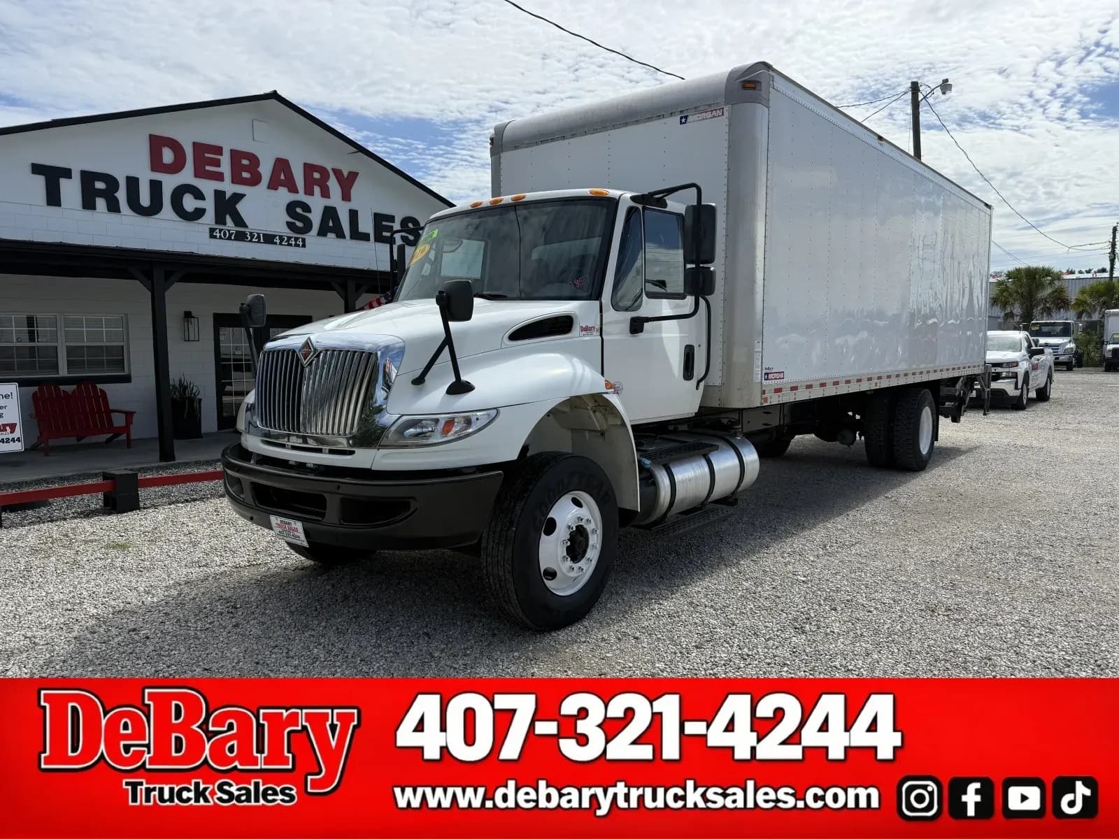 2019 International DuraStar 4300 - Box