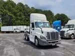 2019 Freightliner Cascadia - Day Cab