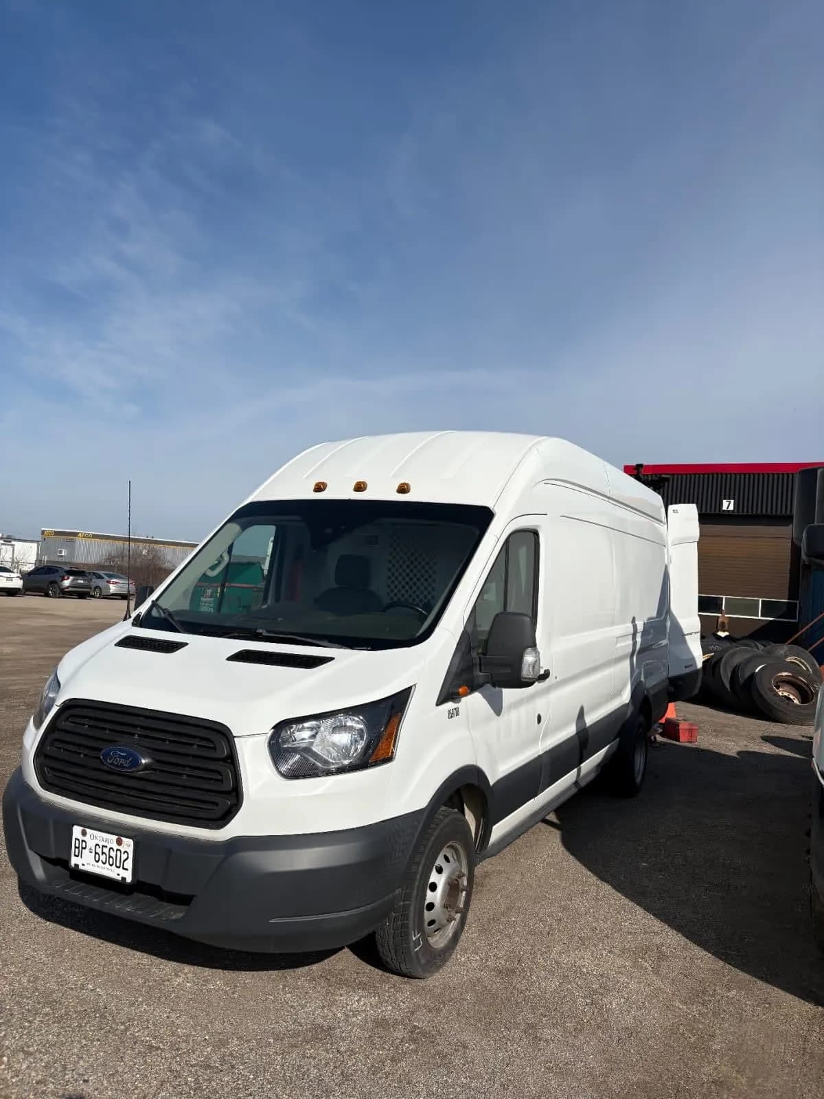 2018 Ford Motor Company TRANSIT 350 HI - Vans