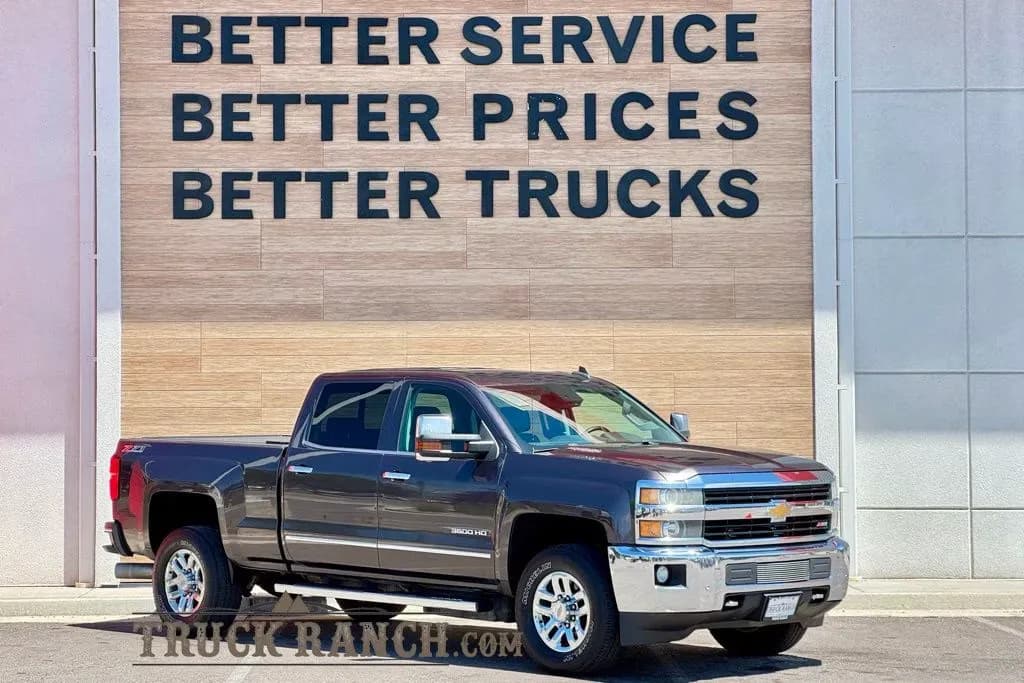 2015 Chevrolet Silverado 3500HD - Bucket