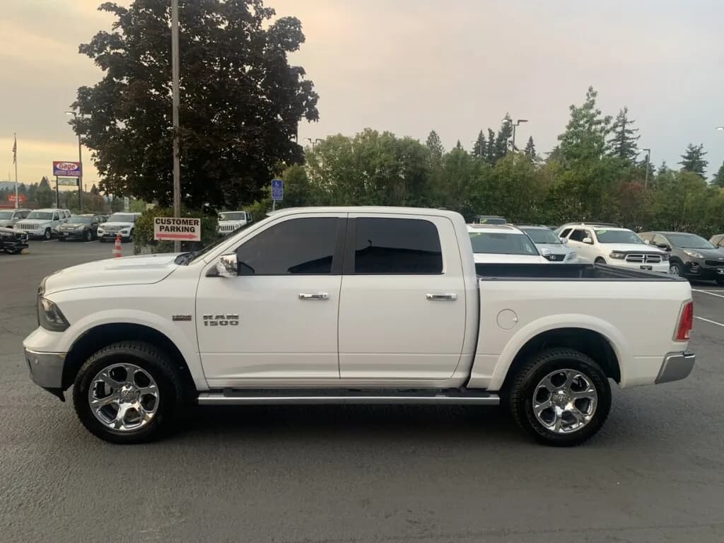 2017 Ram 1500 Crew Cab - Pickup