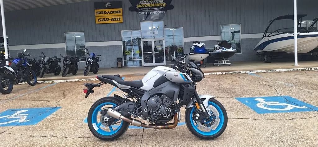2026 Yamaha MT-10