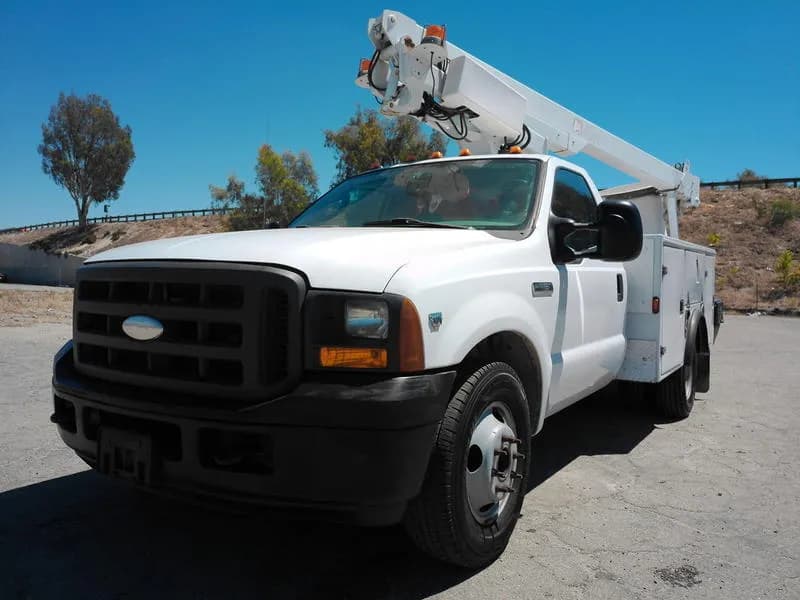 2005 Ford F350 - Pickup