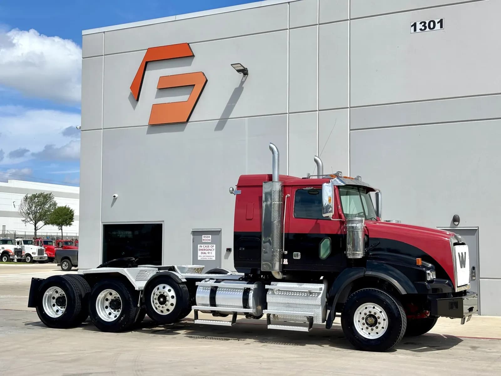 2015 Western Star 4900 - Sleeper