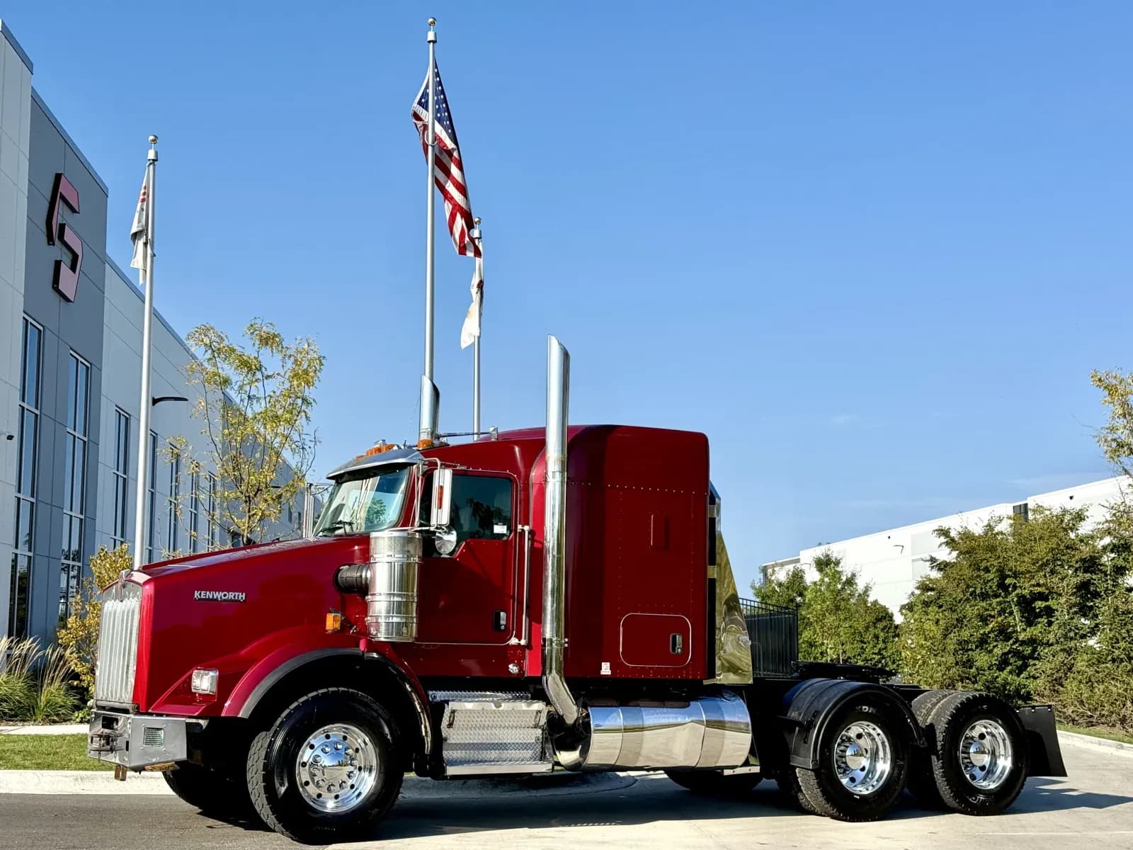 2016 Kenworth T800 - Sleeper