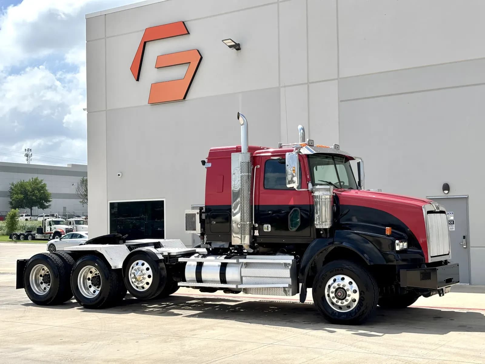 2015 Western Star 4900 - Sleeper