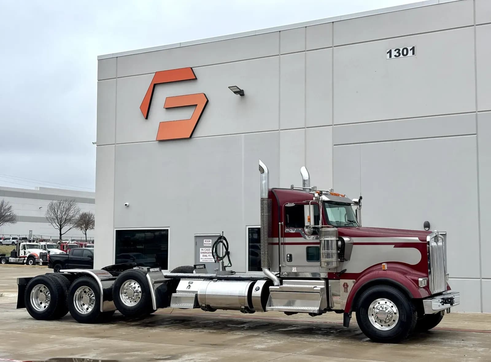 2018 Kenworth W900 - Day Cab