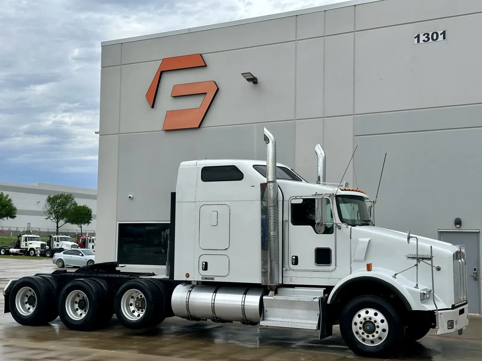 2012 Kenworth T800 - Sleeper