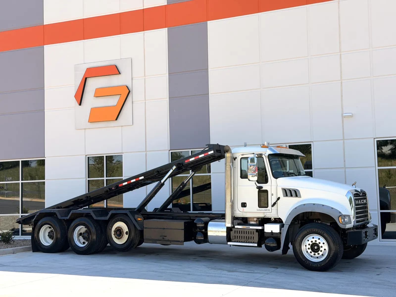 2015 Mack GRANITE - Garbage
