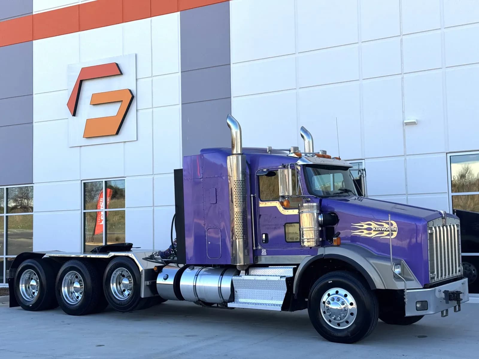 2014 Kenworth T800 - Sleeper