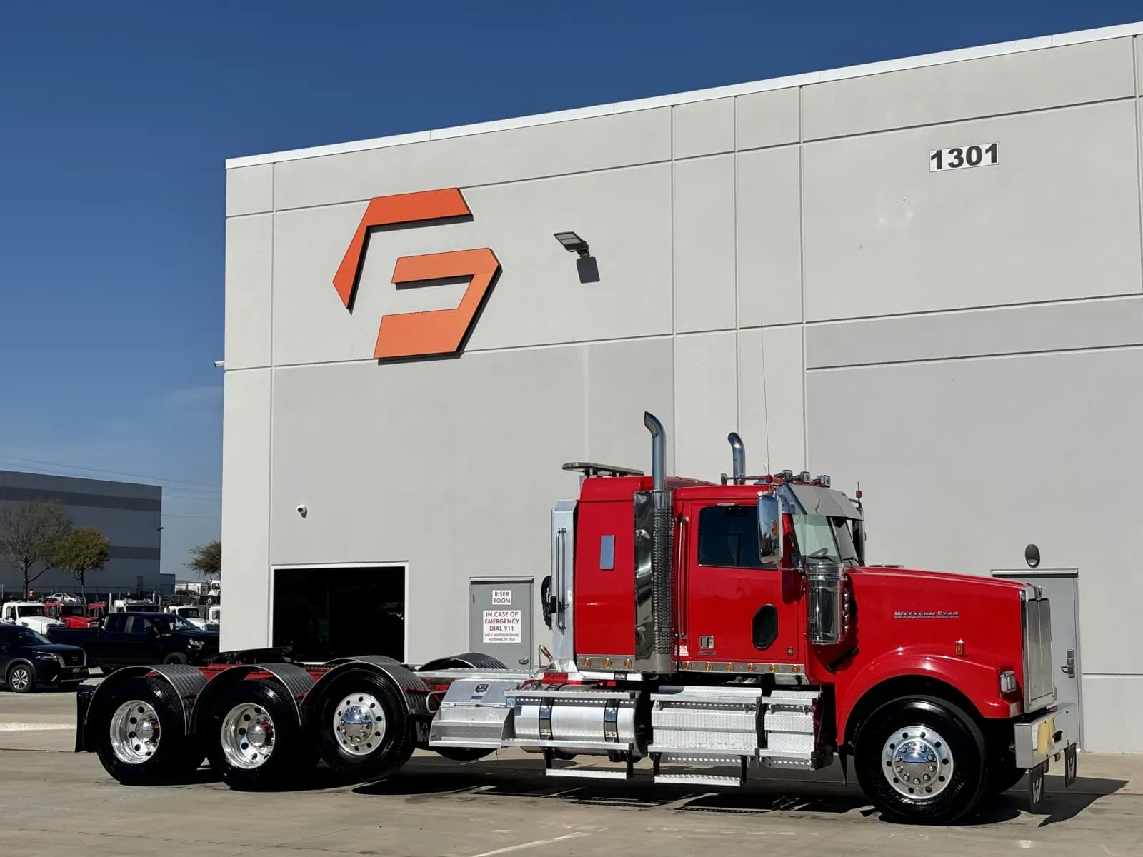 2019 Western Star 4900 - Sleeper
