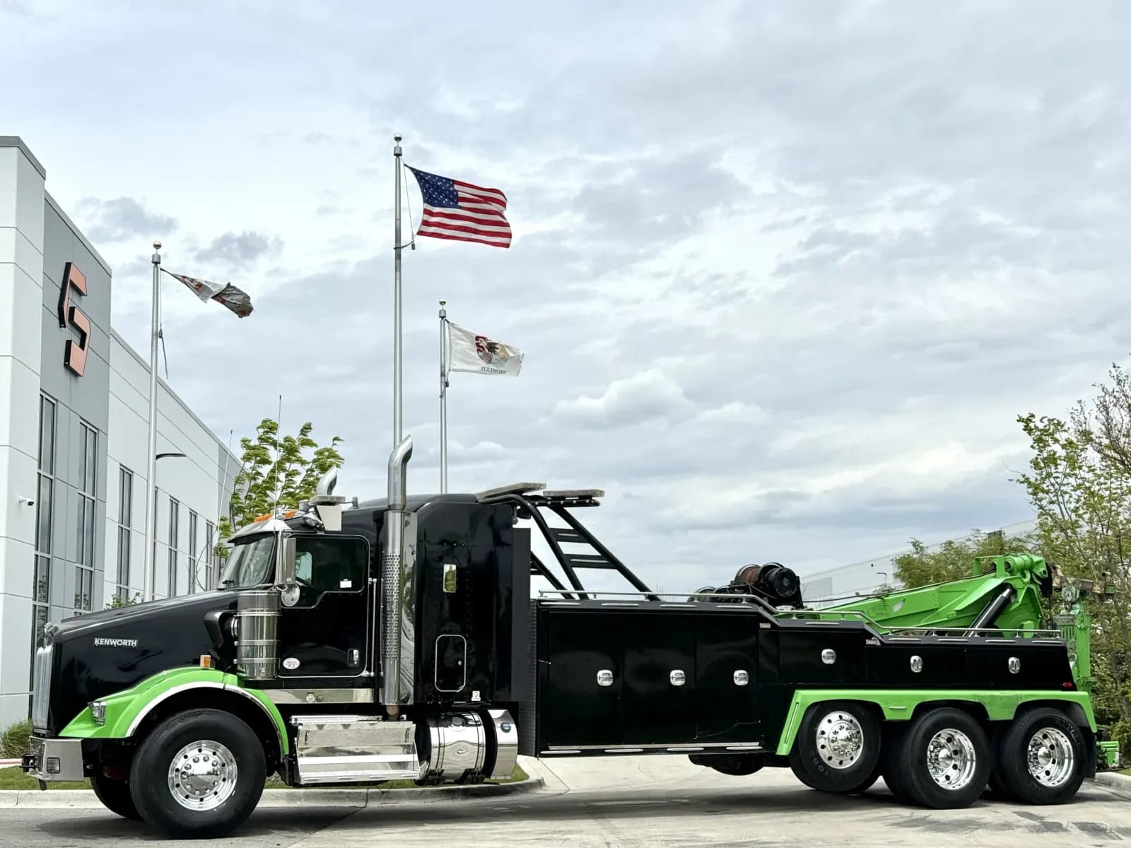 2019 Kenworth T800 - Tow