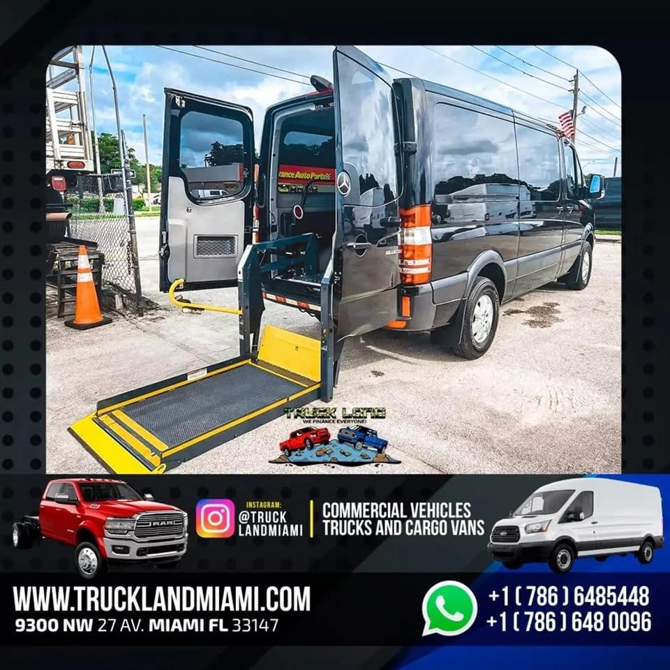 2016 Mercedes-Benz Sprinter Standard Roof w/144 WB Van 3D - Vans