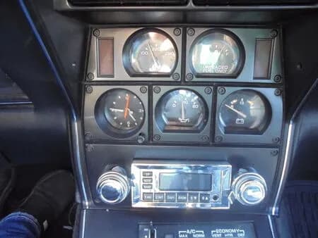 1996 International 4900 Water truck with Pump